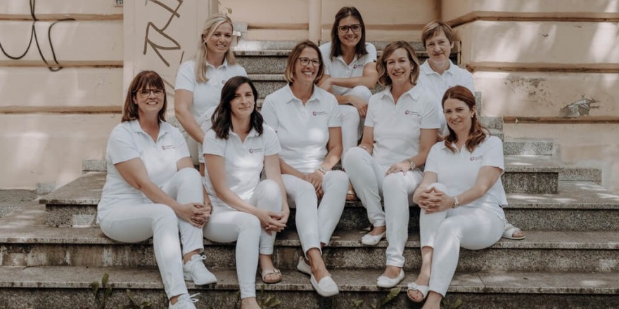 Stellenangebot: Medizinische Fachangestellte (MFA, w/m/d) als Erstkraft - Frauenarzt Augsburg Dr. Fischer & Kirschbaum